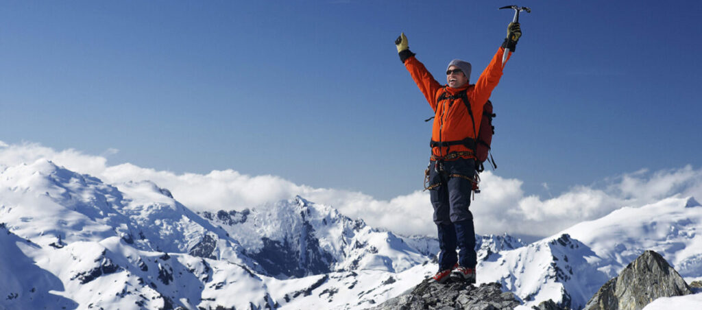 cropped-top-of-the-world-mountain